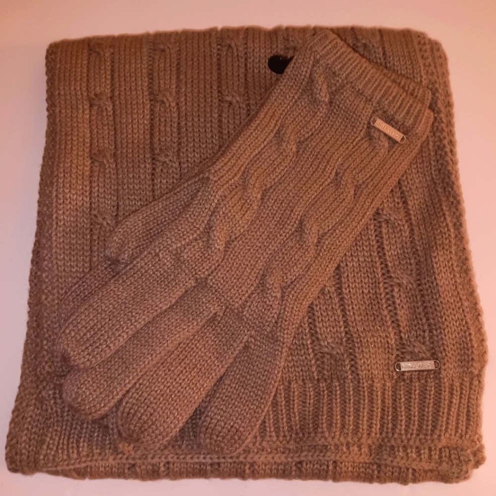 WOMEN'S WEST SCARF SET, O/S GLOVES & SCARF SET, TAUPE